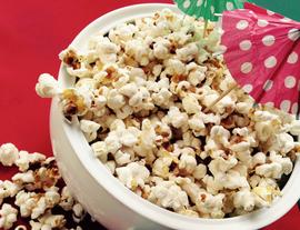 Poppiger Knabberspaß - gesundes und kinderleichtes 5 Minuten Popcorn